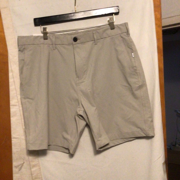 O is daily wear casual 360Tex Shorts SZ 34 New - Picture 2 of 6